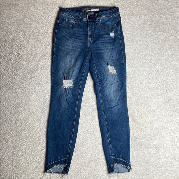 Seven 7 dark distressed Raw Hem Jeans Dark Wash Size 6 - Picture 2 of 9